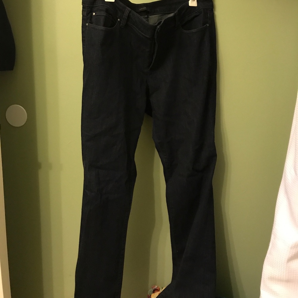 Ann Taylor 14, The Boot Curvy Fit